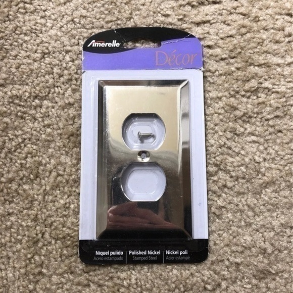 NWT Amerelle Decor Polished Nickel Electricity Socket Duplex Outlet Cover - Picture 2 of 3